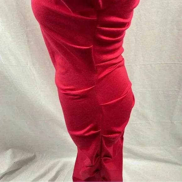 Nicole Miller Artelier Red Ruched Long Sleeve Cocktail Dress Medium - Picture 3 of 5